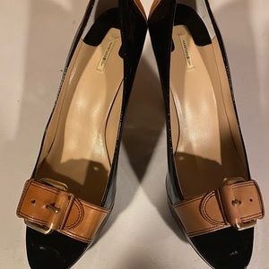Max Studio Black Patent Leather Wedgie Pump Sz 10